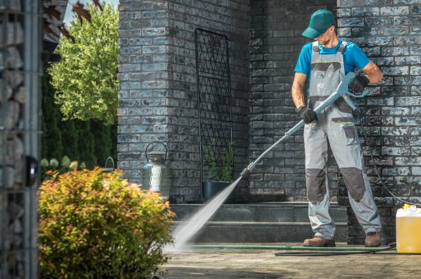 Best Pool Deck Cleaning  in Leadington, MO